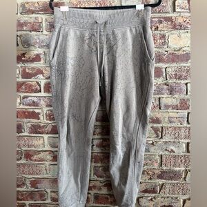 Lululemon Warm Down Joggers Grey Crackle• Size 8 • Soft Stretch Sweatpants
